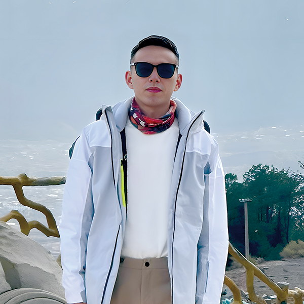 成龍 – 包材經(jīng)理 成龍 – 包材經(jīng)理